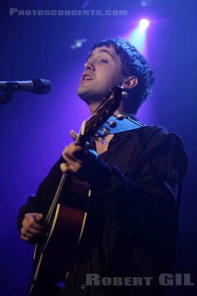 VILLAGERS - 2010-04-15 - PARIS - La Maroquinerie - 